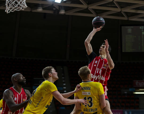 克劳福德在 克劳福德在