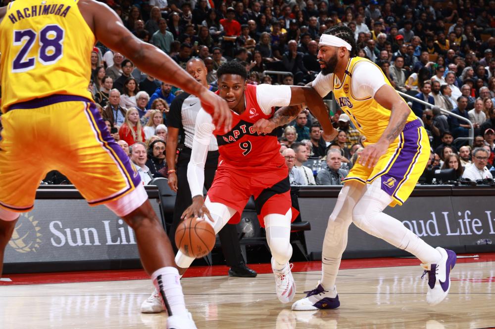 稳固防守的 稳固防守的