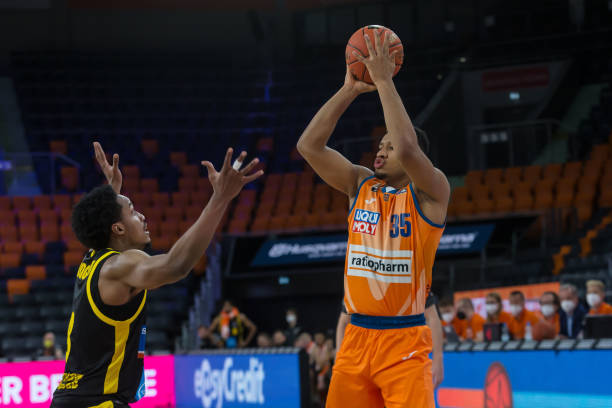 英超称王 英超称王